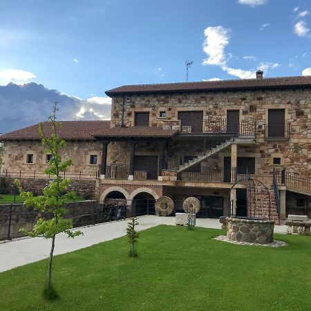 Apartamentos La Fabrica Villaluenga de la Vega Extérieur photo