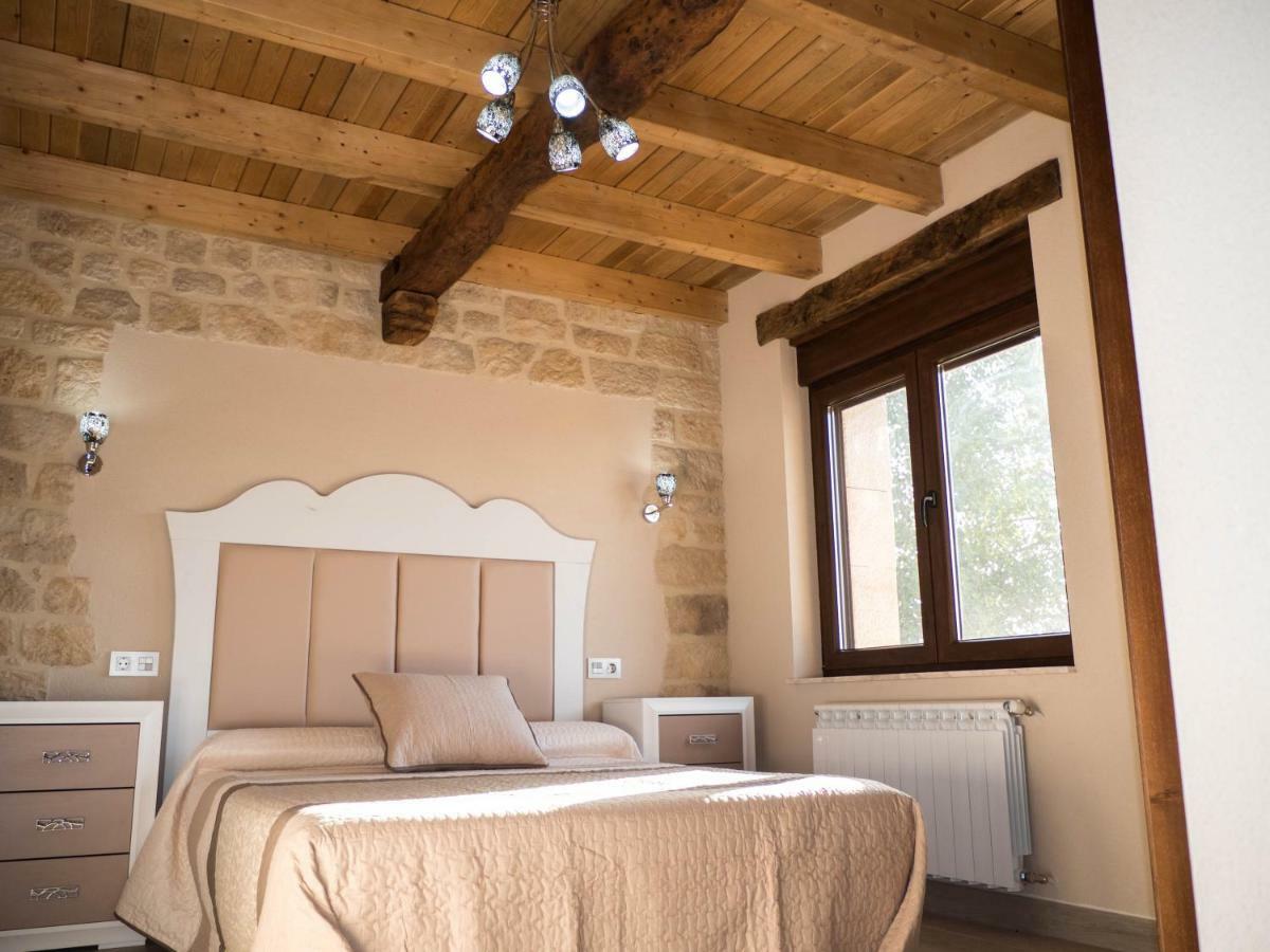 Apartamentos La Fabrica Villaluenga de la Vega Extérieur photo